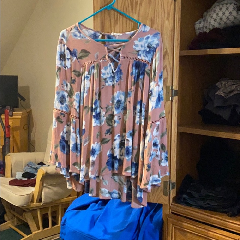 Floral long sleeve top
